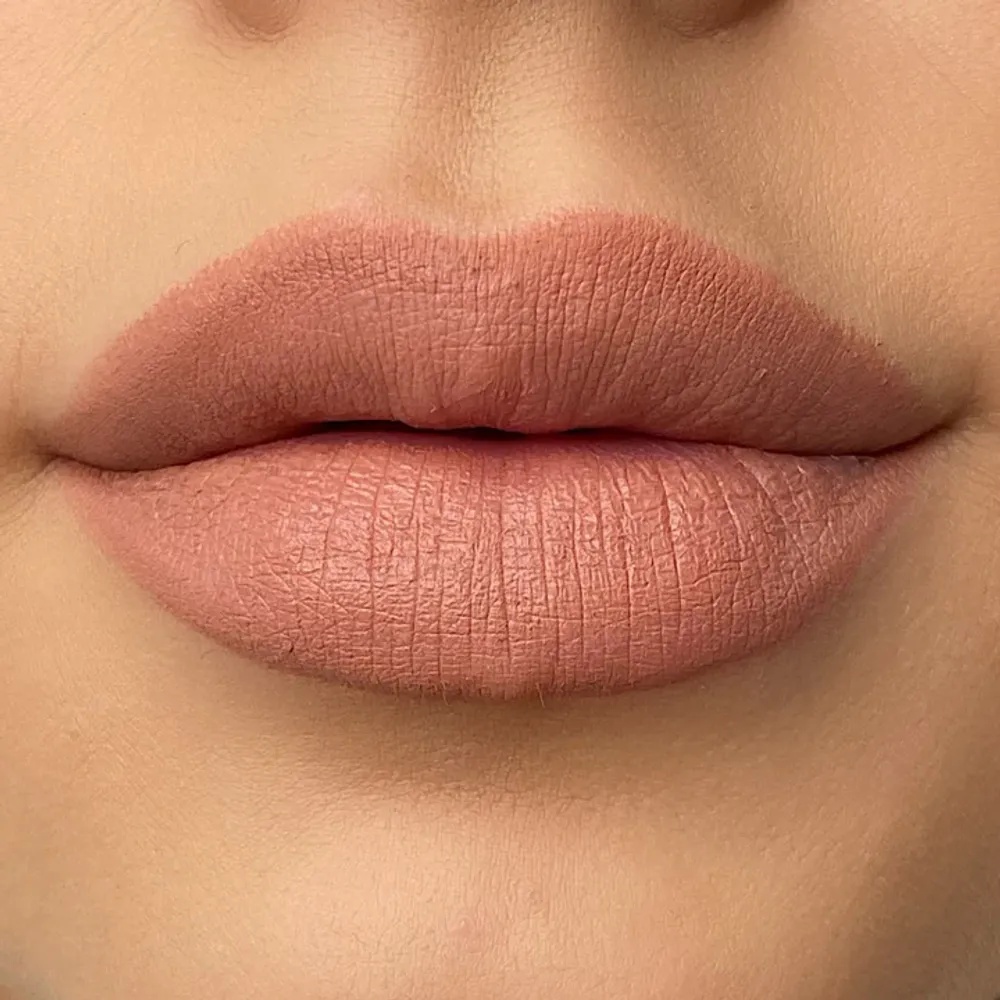 Long Lasting Lipliner